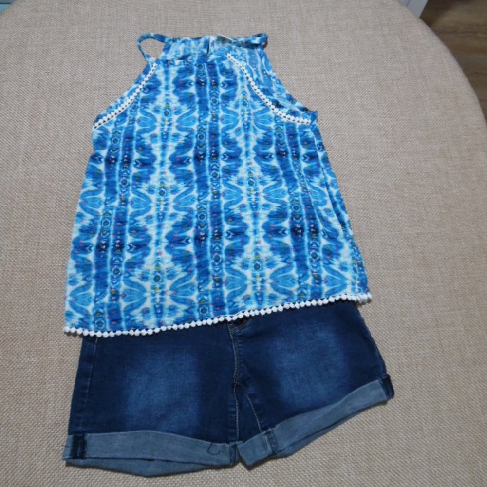 Size 12 Mudd Top/YMI Denim Shorts